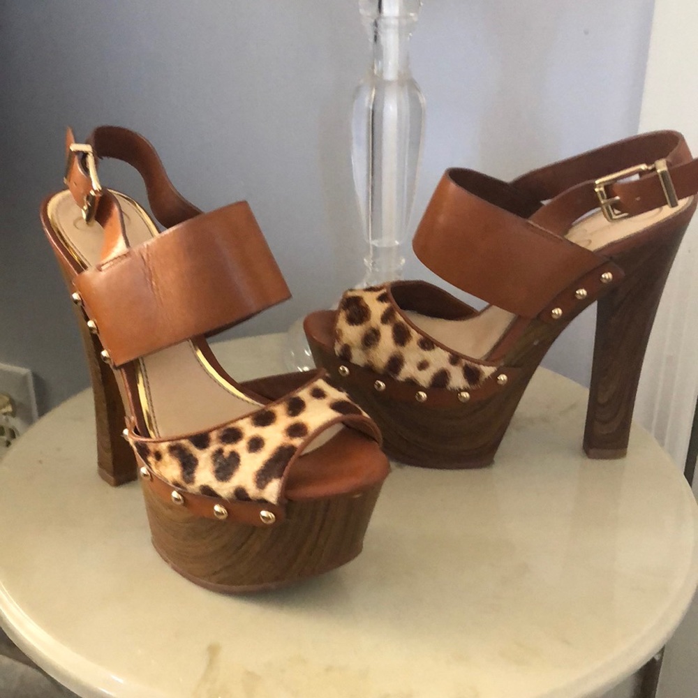 Come get these platforms !